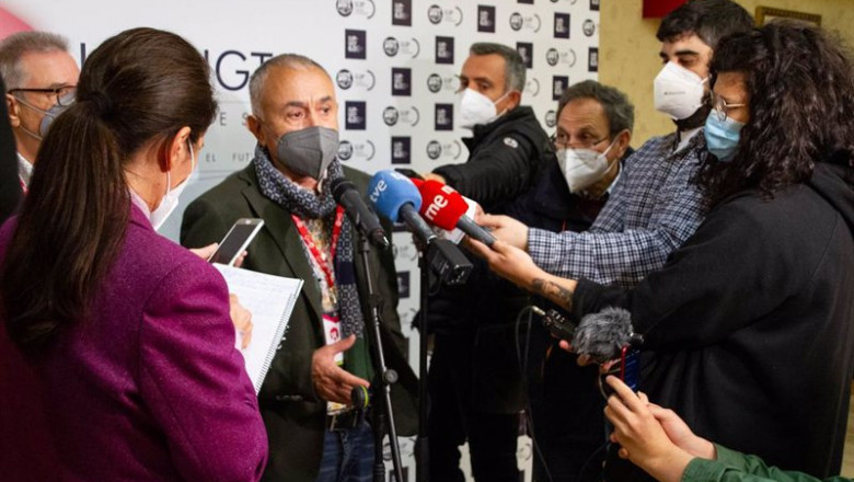 ep pepe alvarez atiende a los medios antes de clausurar el 14 congreso estatal de la union de