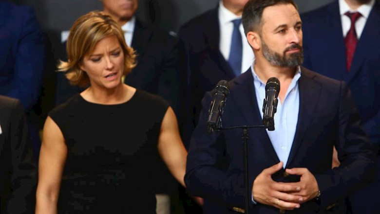 ep santiago abascal hace declaraciones despues del debate electoral en television en el pabellon de