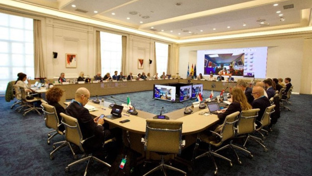 ep transportes renueva el compromiso de espana con la conferencia europea de aviacion civil