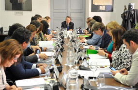 ep abel caballero preside la ultima reunion de la junta de gobierno de la federacion espanola de