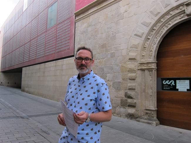 Antoñanzas, con el Centro del Rioja a sus espaldas. | EUROPA PRESS ep antonanzas concentroriojasus espaldas