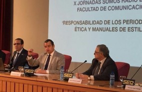 ep antonio sanz duranteintervencionlas jornadas