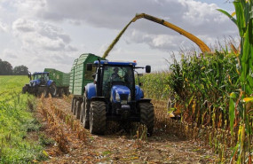 ep archivo   agricultor y tractor
