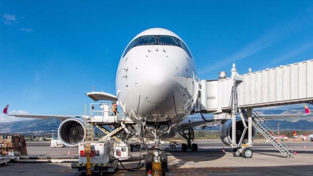 ep archivo   avion de iberia a350