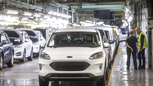 ep archivo   varios vehiculos en la fabrica de ford en almussafes a 24 de octubre de 2022