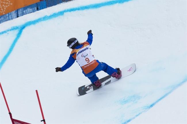 ep astris fina durantedebajadasbanke slalom