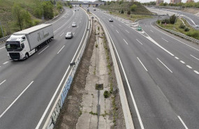 ep carretera m-40 a la altura del barrio de vallecas en madrid durante este lunes 13 de abril