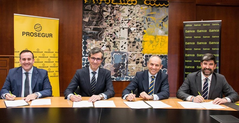 (De Izquierda A Derecha): Director Corporativo De Marketing De Bankia, Sergio Gutiérrez; Director General Adjunto De Banca De Particulares De Bankia, Eugenio Solla; Director General De Prosegur Alarmas, Francisco Lanzuela; Y El Director Comercial De Prose | BANKIA Y PROSEGUR - Archivo ep de izquierdaderecha director corporativomarketingbankia sergio gutierrez director general adjuntobancaparticularesbankia eugenio solla director generalprosegur alarmas francisco lanzuela ydirector comercialprose