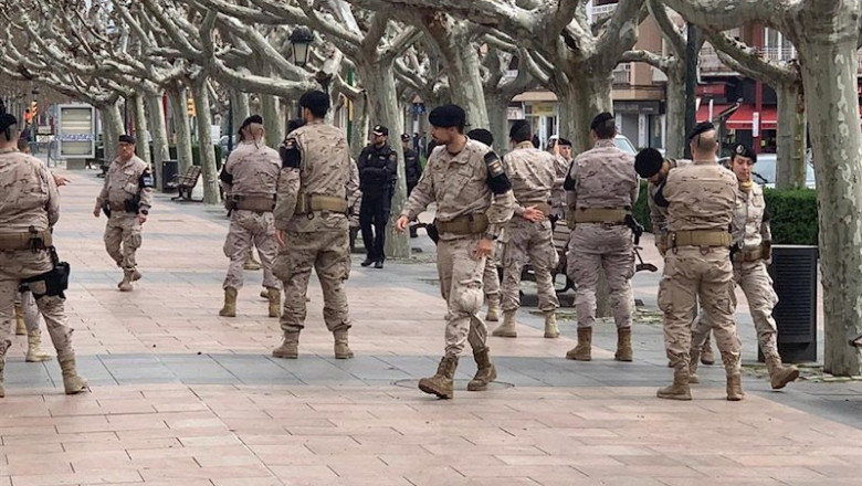 Efectivos del Ejército del Aire en el centro de la ciudad de Calatayud | AYUNTAMIENTO CALATAYUD ep efectivos del ejercito del aire en el centro de la ciudad de calatayud