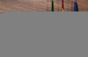 ep el consejero de agricultura ganaderia y medio natural juan jose garcia garcia acompanado por el