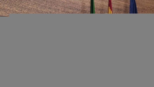 ep el consejero de agricultura ganaderia y medio natural juan jose garcia garcia acompanado por el ep el consejero de agricultura ganaderia y medio natural juan jose garcia garcia acompanado por el
