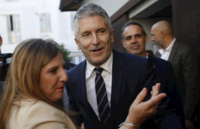 ep el ministro del interior en funciones fernando grande-marlaska junto a la presidenta de la