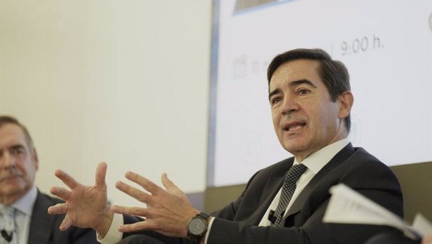 ep el presidente del bbva carlos torres vila durante el encuentro deusto business alumni celebrado