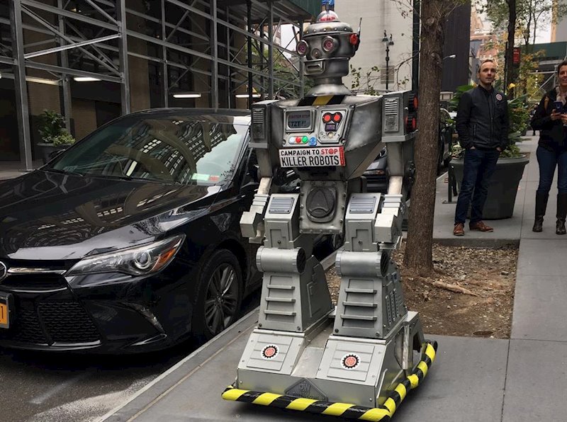 ep el robot david wreckham imagen de la campana stop killer robots contra el uso de robots asesinos