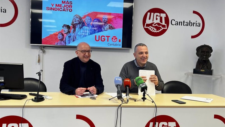 ep el secretario general de ugt mariano carmona y el secretario de organizacion del sindicato santos ep el secretario general de ugt mariano carmona y el secretario de organizacion del sindicato santos