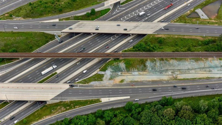 INDRA ep indra implanta junto a cintra su nueva plataforma de gestion de trafico para autopistas