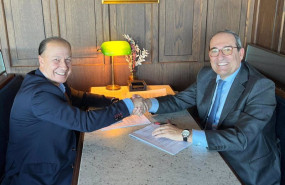 ep jose luis garcia ochoa y ricardo soler durante la firma del acuerdo