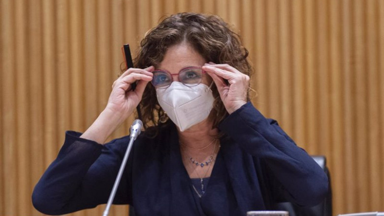 La ministra de Hacienda, María Jesús Monterom en la Comisión de Hacienda en el Congreso de los Diputados | EUROPA PRESS/A.Ortega.POOL - Europa Press ep la ministra de hacienda maria jesus monterom en la comision de hacienda en el congreso de los
