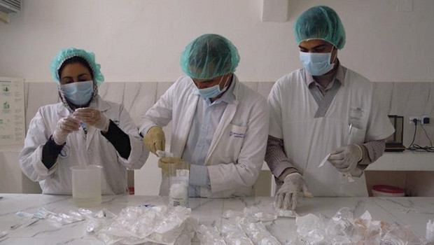 ep laboratorio de produccion de medicamentos mohamed embarekfakalla campamentos refugiados saharauis