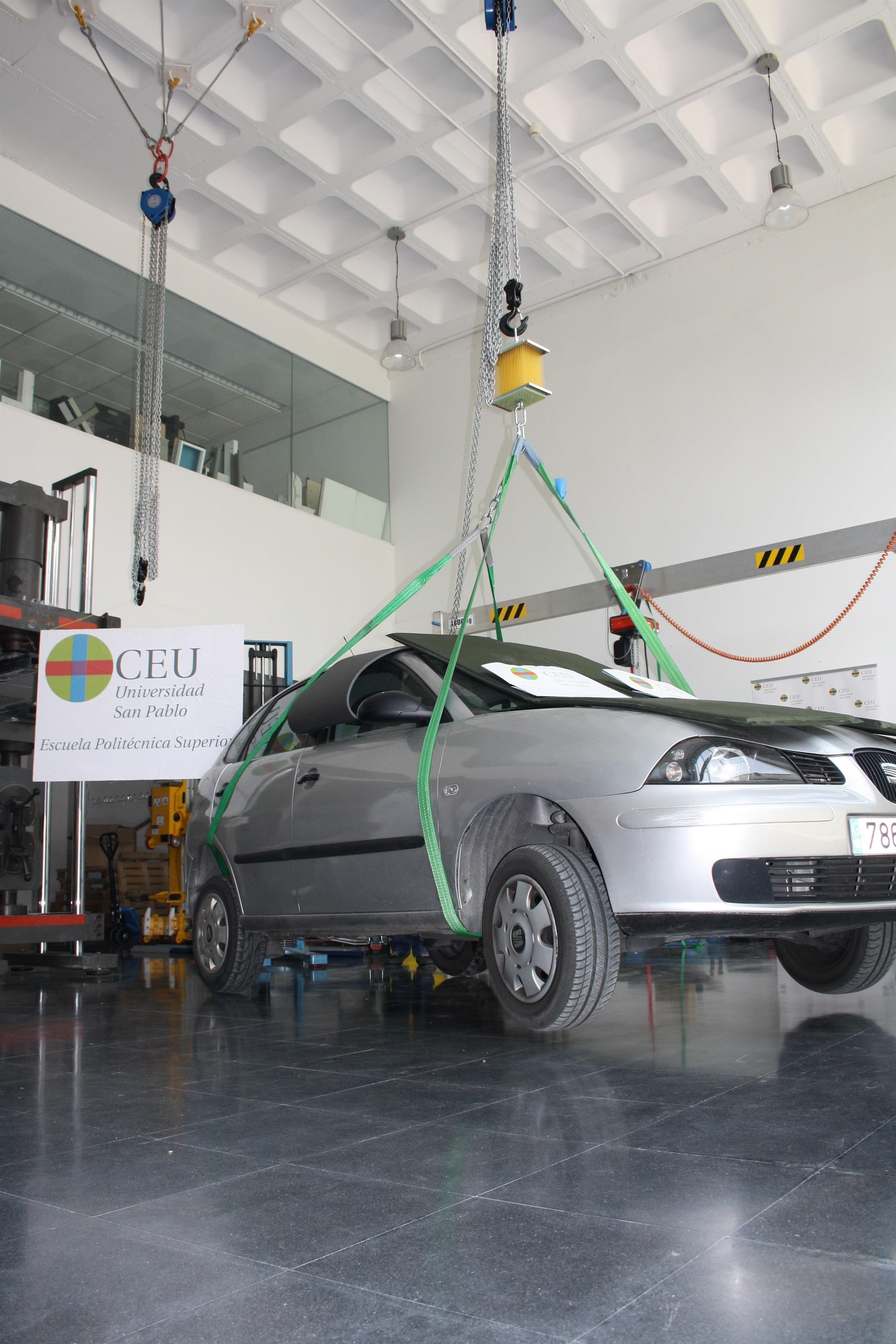 Levantar un coche con espaguetis | CEU SAN PABLO ep levantarcocheespaguetis