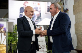 ep tono perez recibe el titulo de embajador de la torta del casar