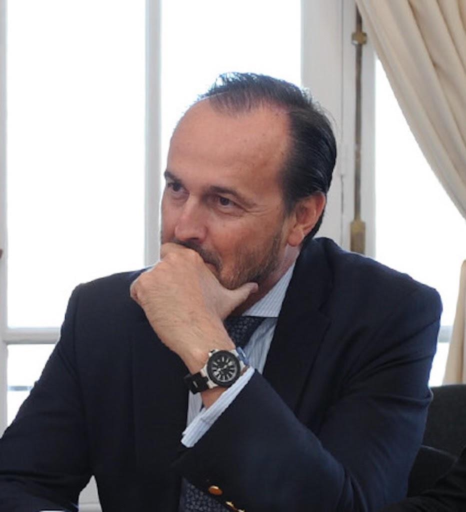 ep uji premsa catedrticluji mariano j aznarsigut elegit membre del