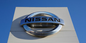 le logo nissan a l usine automobile nissan de sunderland 