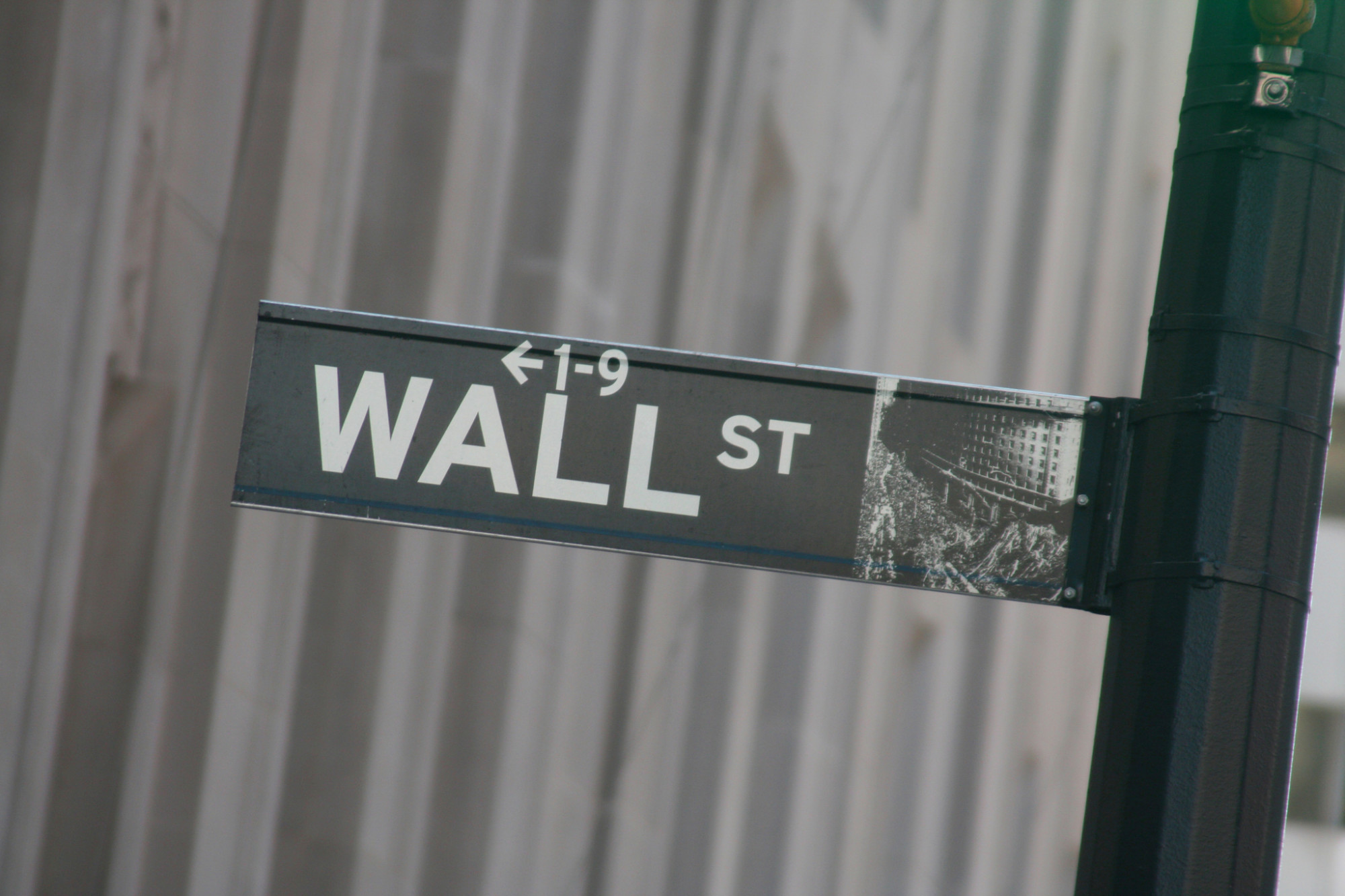 Sólidas ganancias en Wall Street pese al desplome de Boeing en el Dow Jones