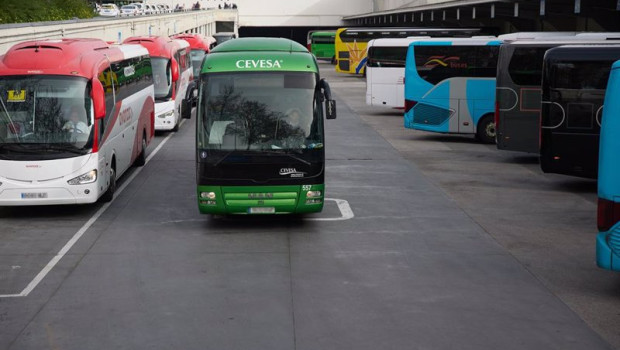 ep archivo   autobuses en la estacion sur de autobuses de mendez alvaro