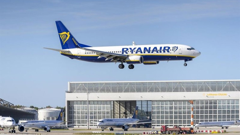 Archivo - Avión de Ryanair. | PODEMOS - Archivo ep archivo avion de ryanair 20251211141404