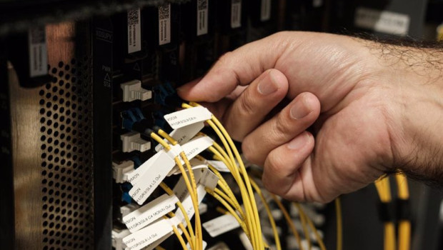 ep archivo   conexion de cables a un centro