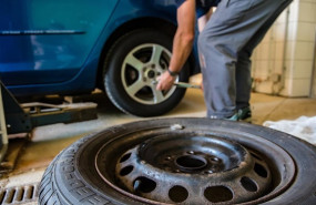 ep archivo   ocu advierte diferencias de hasta 330 euros al ano en la revision del coche segun la