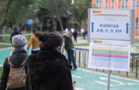 ep archivo   varias personas acuden a examenes de acceso para puestos de la administracion general