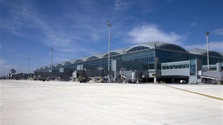 AENA/ARCHIVO ep desvian vuelosmurciala salidapistauna avionetadejar inoperativoaeropuertoalicante