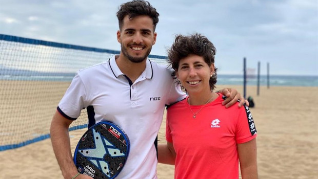 ep el grancanario y campeon del mundo de tenis playa antomi ramos junto a la tambien grancanaria y