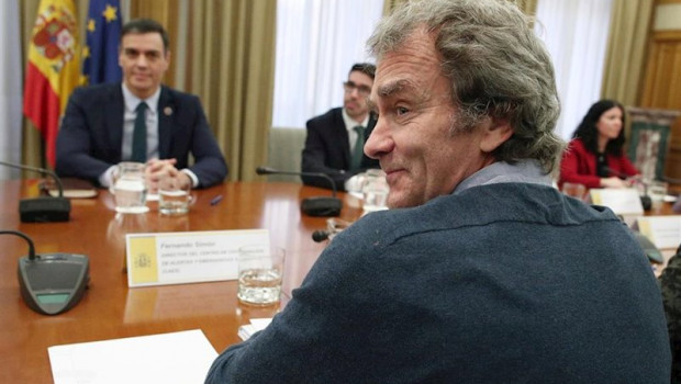ep el ministro de sanidad salvador illa i el presidente del gobierno pedro sanchez d y el director