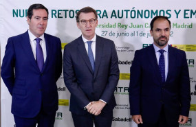 ep el presidente de la ceoe antonio garamendi el presidente del pp alberto nunez feijoo y el rector