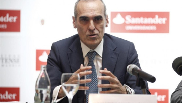 ep jefefiscaliala corrupcionla criminalidad organizada alejandro luzon canovas duranteintervencionla conferencia sobre delincuenciacorrupcion economica encurso justiciadesarrollo economico decursosverano d