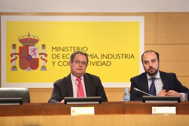 José Luis Káiser y Bernardo Aguilera en la sede del Ministerio de Economía | EUROPA PRESS ep jose luis kaiserbernardo aguilerala sedeministerioeconomia