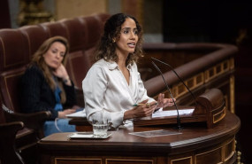 ep la diputada de sumar tesh sidi interviene durante un pleno donde se debate la toma en