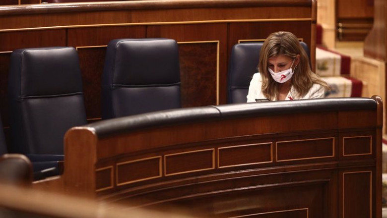 ep la ministra de trabajo y economia social yolanda diaz durante una sesion plenaria en el congreso ep la ministra de trabajo y economia social yolanda diaz durante una sesion plenaria en el congreso