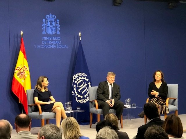 La ministra de Trabajo, Yolanda Díaz, y el director general de la Organización Internacional del Trabjajo (OIT), Guy Ryder. | EUROPA PRESS ep la ministra de trabajo yolanda diaz y el director general de la organizacion internacional del