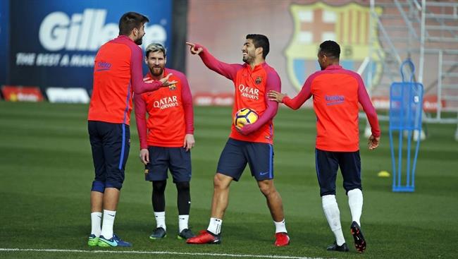 ep pique messi suarezneymarentrenamiento