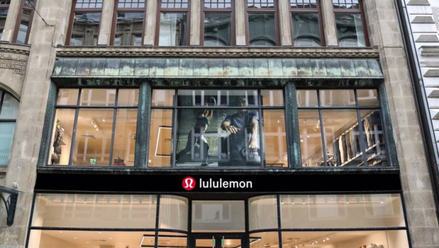 ep tienda fisica de lululemon en hamburgo alemania