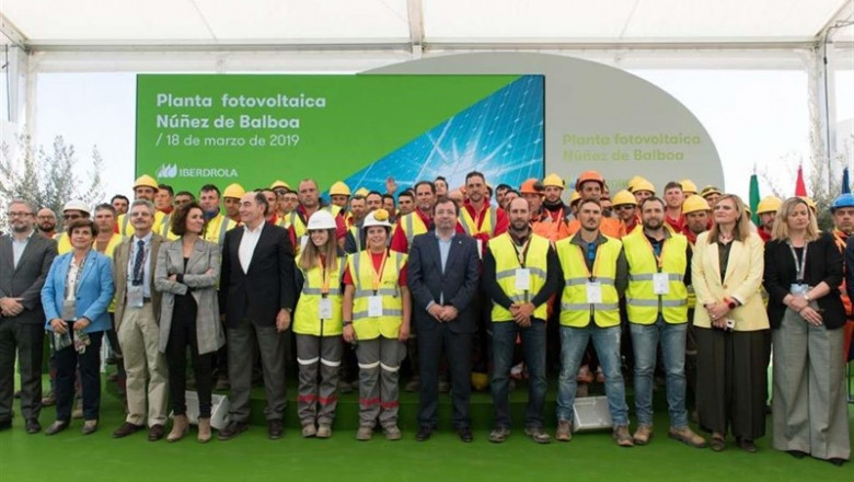 AMP.- Iberdrola inicia en Usagre (Badajoz) la construcción de la mayor fotovolta | JUNTA DE EXTREMADURA ep amp- iberdrola iniciausagre badajoz la construccionla mayor fotovolta