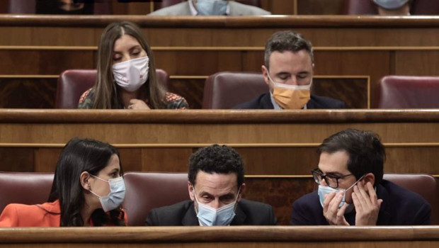 ep archivo   la lider de cs ines arrimadas y el vicesecretario general y portavoz nacional de