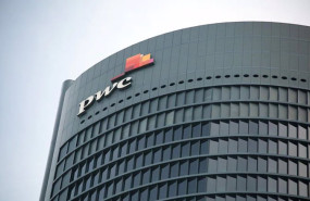 ep archivo logo de pwc en una de las cuatro torres de madrid ep archivo logo de pwc en una de las cuatro torres de madrid