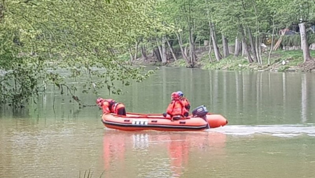 ep busqueda en el rio gurri de vic
