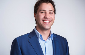 ep el cofundador y consejero delegado de etoro yoni asia