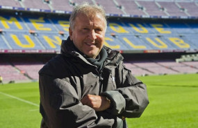 ep el ex futbolista zico en el camp nou barcelona